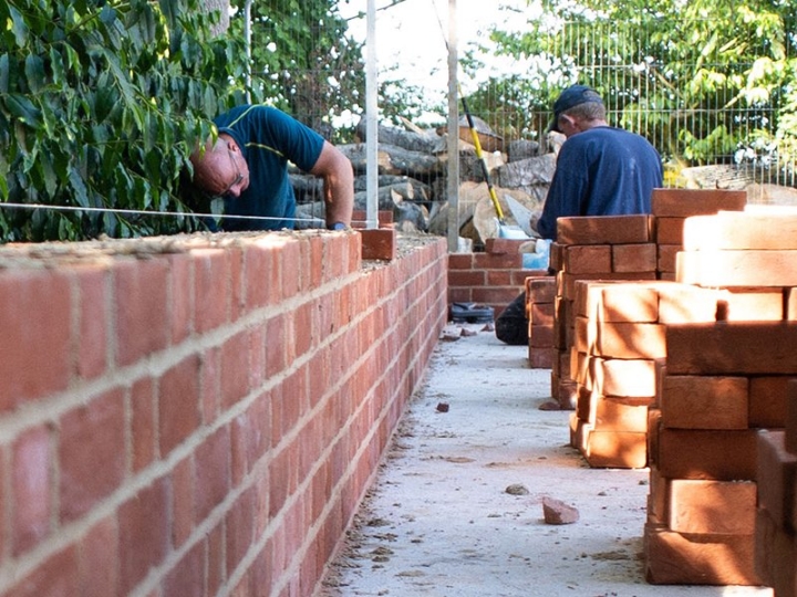 Garden wall Builders Norwich Norfolk
